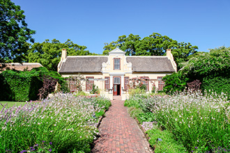 숙소에서 차로 10분거리 사계절 아름다운 풍경을 자랑하는 여행지입니다. 사계절 아름다운 풍경을 자랑하는 여행지입니다. 사계절 아름다운 풍경을 자랑하는 여행지입니다.